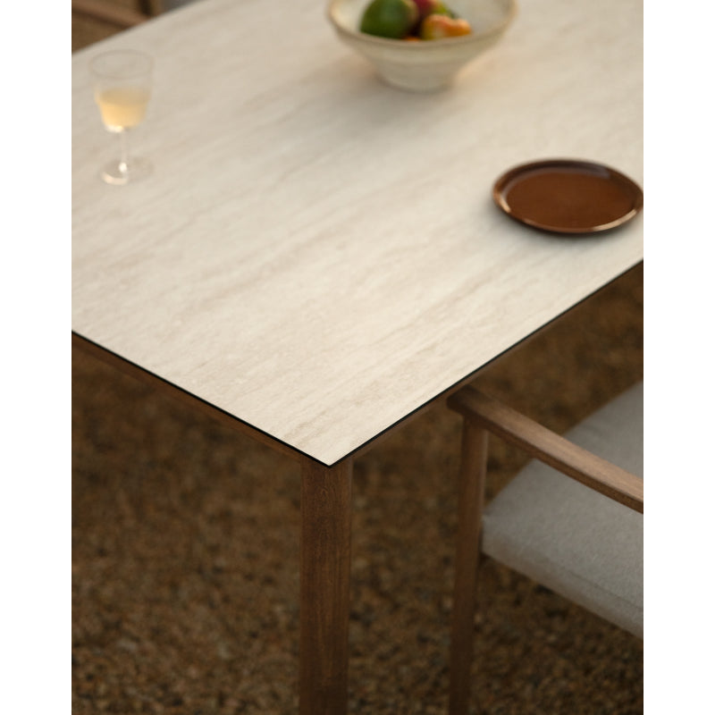 pid:7020|color:Madera|pos:5